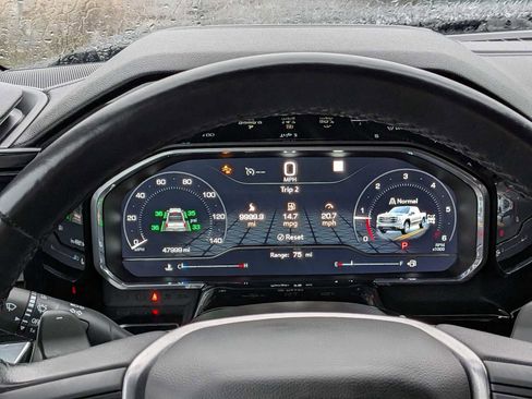 Used 2022 GMC Sierra 1500 SLT w/ SLT Convenience Package image 34