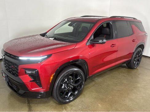 Used 2024 Chevrolet Traverse RS w/ LPO, Floor Liner Package image 15