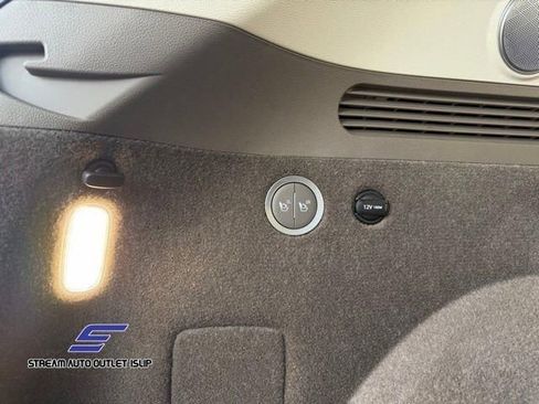 Used 2024 Genesis GV80 2.5T w/ Advanced Package image 35