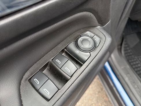 Used 2023 Chevrolet Equinox LT image 17