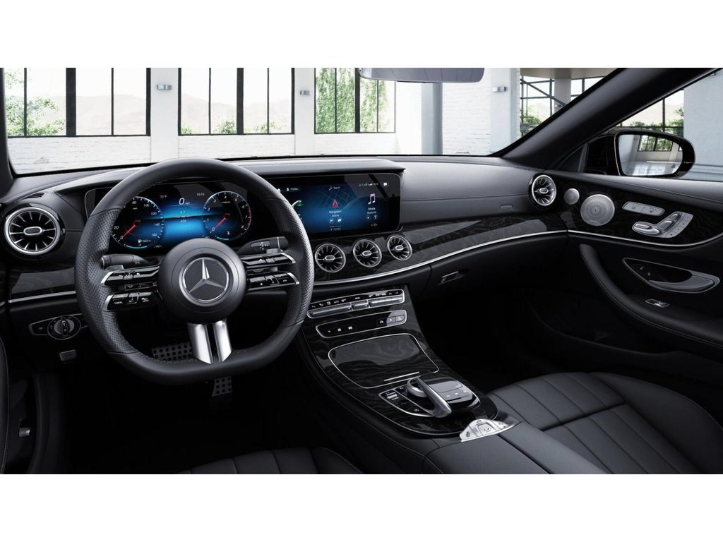 Used 2022 Mercedes-Benz E 450 Cabriolet image 3
