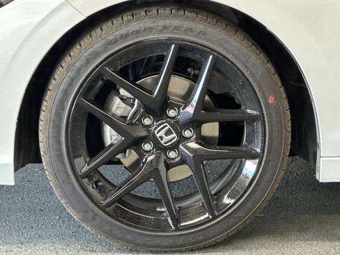 New 2025 Honda Civic Sport image 24