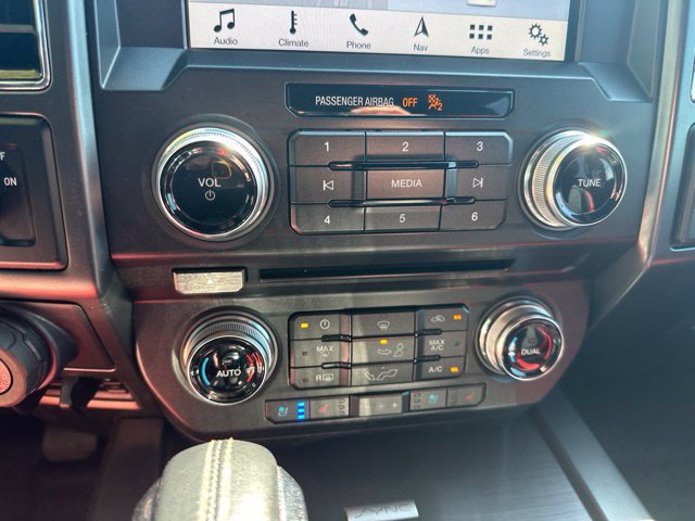 Used 2018 Ford F150 Lariat w/ Equipment Group 502A Luxury RWD image 23