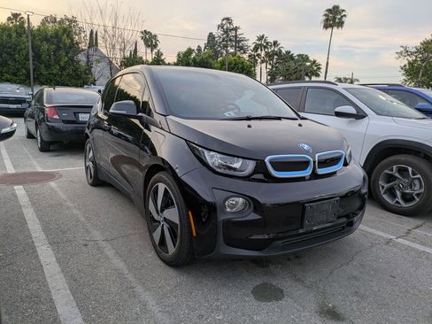Used 2016 BMW i3 w/ Range Extender image 2