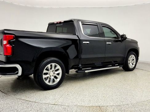 Used 2021 Chevrolet Silverado 1500 LTZ w/ Technology Package image 5