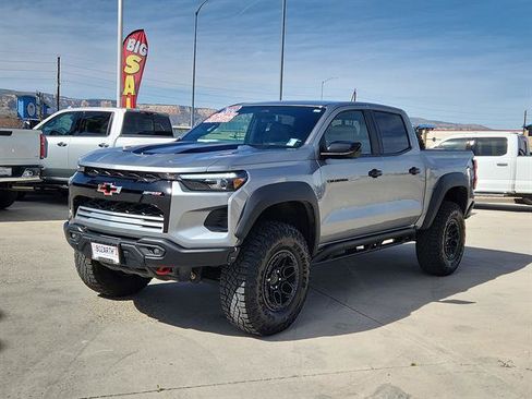Used 2024 Chevrolet Colorado ZR2 w/ ZR2 Bison Edition image 2
