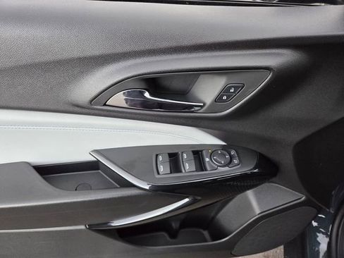 New 2026 Chevrolet Trax LT w/ Driver Confidence Package image 9