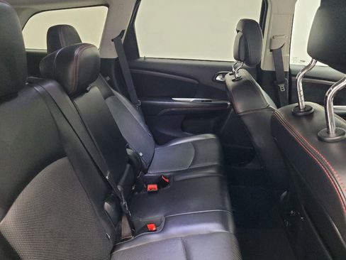 Used 2018 Dodge Journey GT w/ Driver Convenience Group FWD image 19