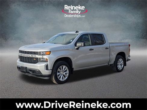 Used 2022 Chevrolet Silverado 1500 Custom image 1