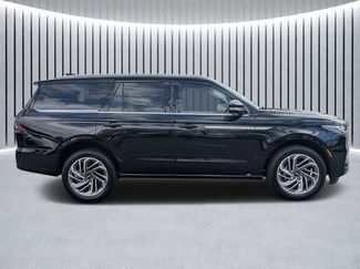 New 2026 Lincoln Navigator Reserve AWD/4WD video 2