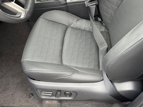 Used 2025 Toyota 4Runner TRD Off-Road Premium image 19