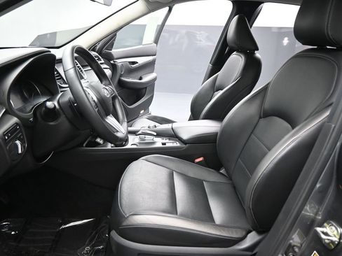 Used 2024 INFINITI QX50 Luxe image 10