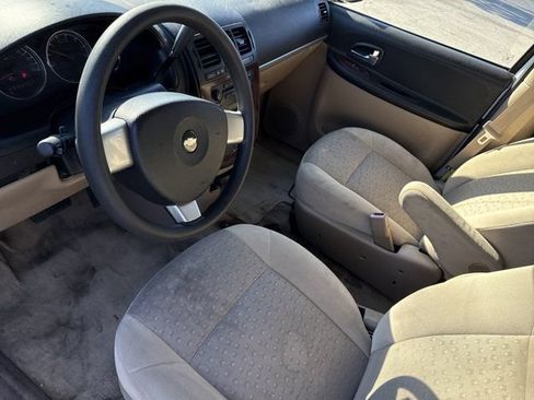 Used 2005 Chevrolet Uplander w/ Climate Package FWD image 11