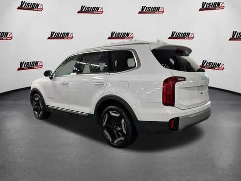 Used 2023 Kia Telluride S w/ S Sunroof Package image 7