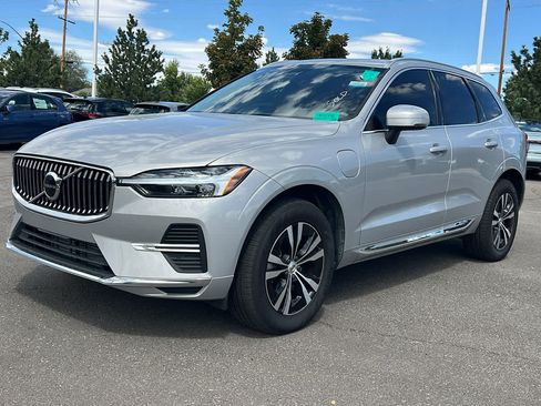 Used 2023 Volvo XC60 T8 Core AWD/4WD image 1