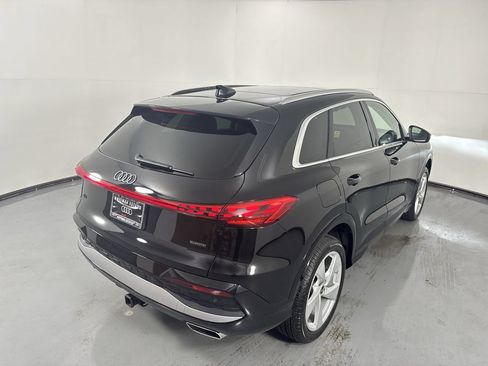 Used 2025 Audi Q5 Premium Plus w/ Premium Plus AWD/4WD image 37