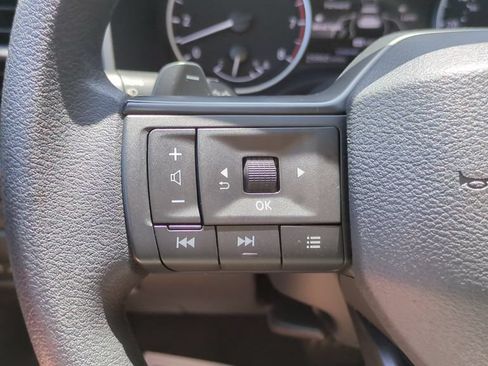 Used 2026 Nissan Rogue S FWD image 20