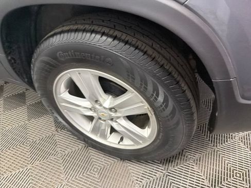 Used 2019 Chevrolet Trax LT w/ LT Convenience Package FWD image 44