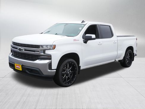 Used 2020 Chevrolet Silverado 1500 LT w/ All-Star Edition image 3