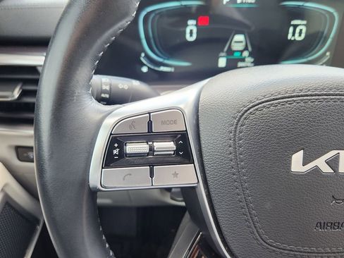 Used 2025 Kia Telluride S image 27