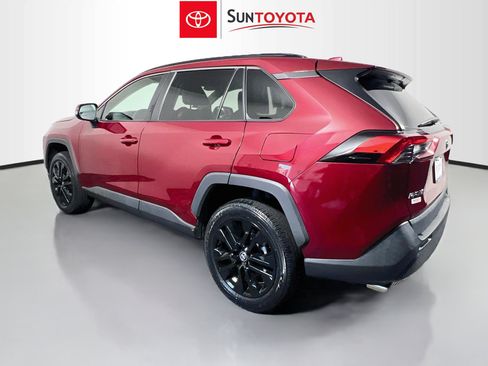 Used 2023 Toyota RAV4 XLE Premium FWD image 6