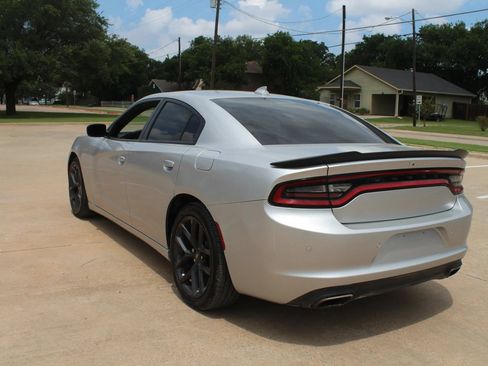 Used 2023 Dodge Charger SXT w/ Blacktop Package RWD image 8