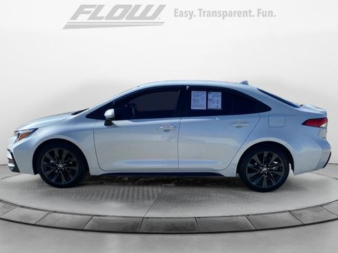 Used 2025 Toyota Corolla SE image 5