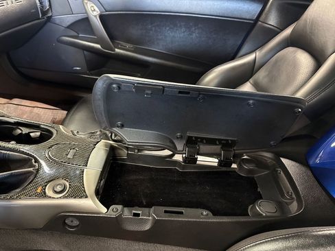 Used 2005 Chevrolet Corvette Convertible w/ Preferred Equipment Group image 39