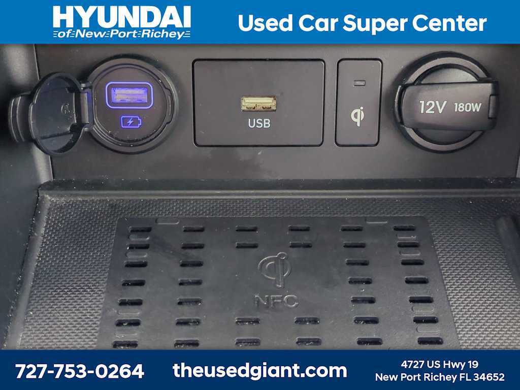 Used 2022 Hyundai Kona Limited FWD image 25