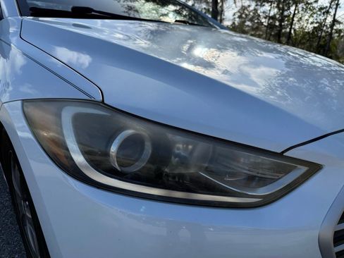 Used 2017 Hyundai Elantra ECO image 4