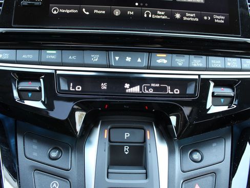 New 2026 Honda Odyssey Touring image 46