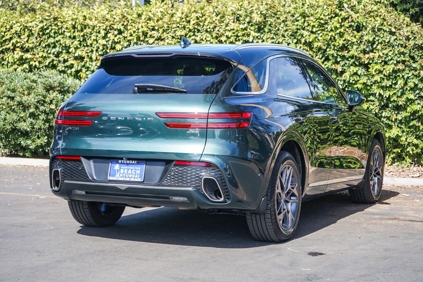 Used 2023 Genesis GV70 2.5T w/ Advanced Package AWD/4WD image 6