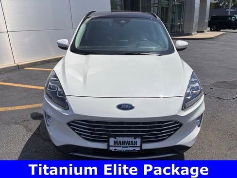 Used 2022 Ford Escape Titanium w/ Titanium Elite Package image 12