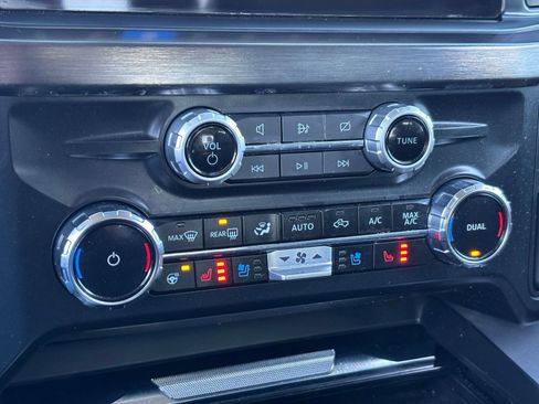 Used 2024 Ford F250 Lariat image 24