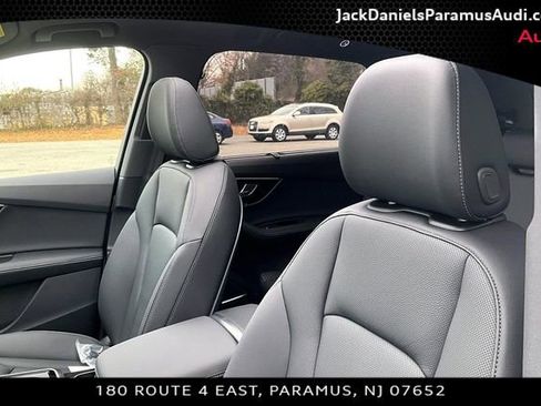 New 2026 Audi Q7 3.0T Premium Plus AWD/4WD image 9