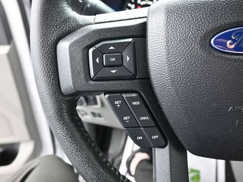 Used 2016 Ford F150 XLT w/ Equipment Group 302A Luxury AWD/4WD image 18