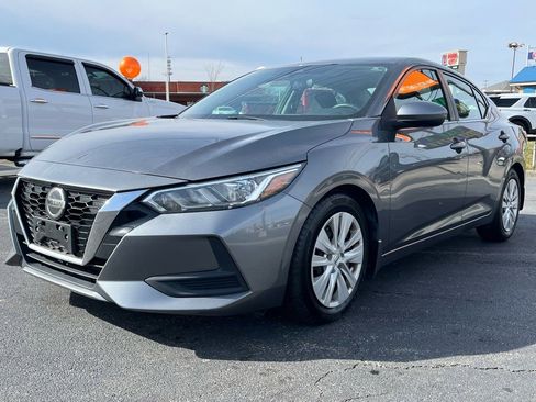 Used 2020 Nissan Sentra S image 4