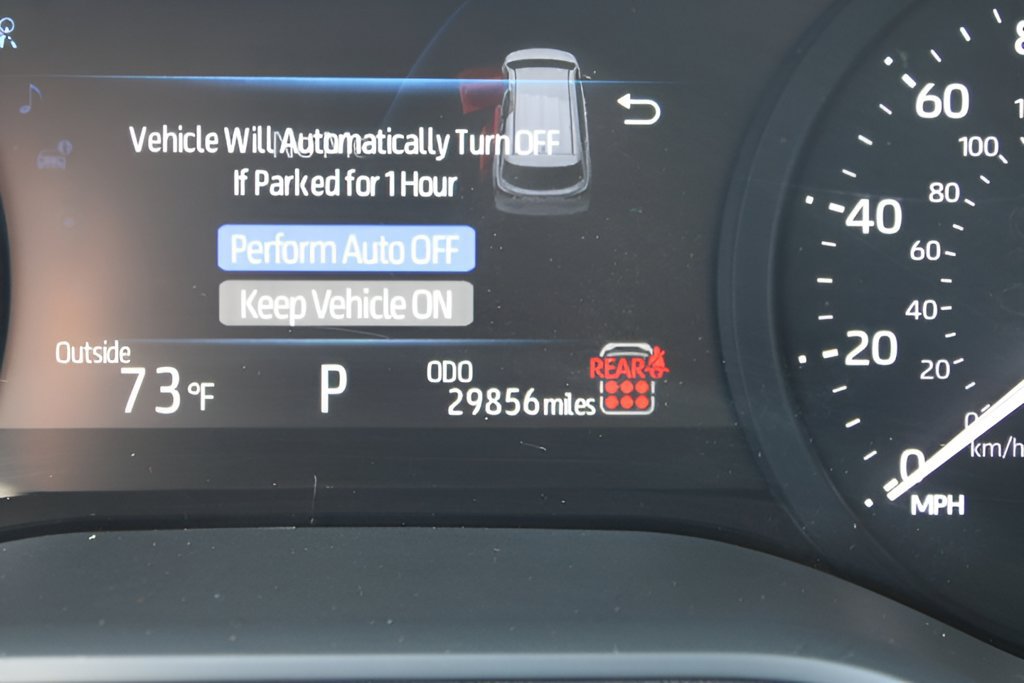 Certified 2025 Toyota Sienna XLE FWD image 13
