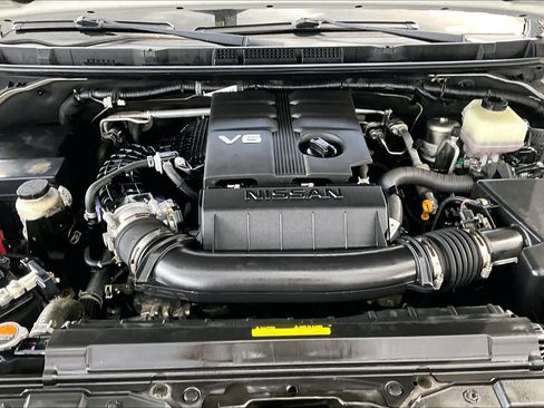 Certified 2022 Nissan Frontier Pro-X RWD image 31