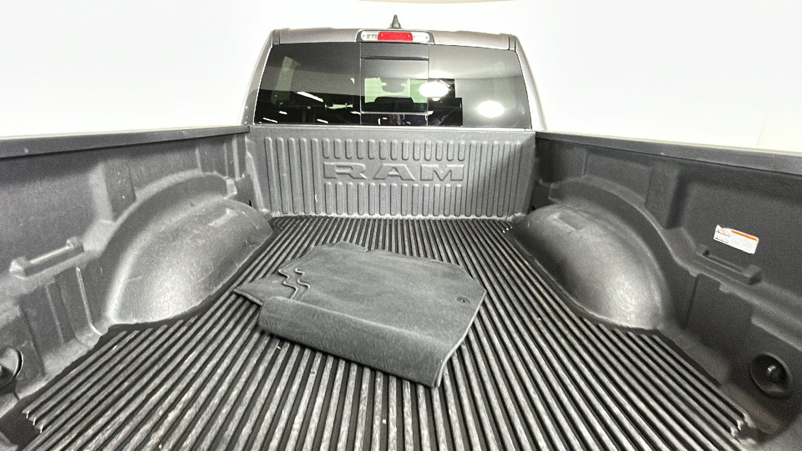 Used 2023 RAM 1500 Big Horn AWD/4WD image 35