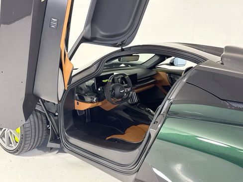 Used 2026 Aston Martin Valhalla AWD/4WD image 12