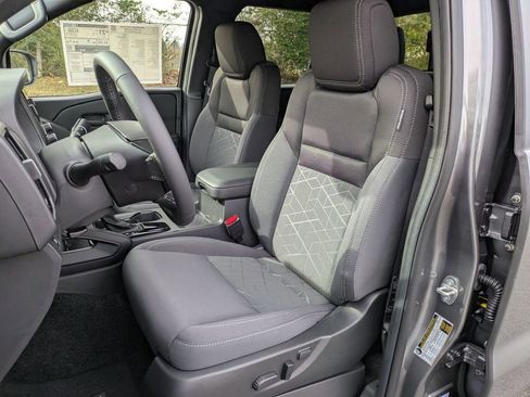 New 2026 Nissan Frontier SV w/ SV Convenience Package RWD image 13