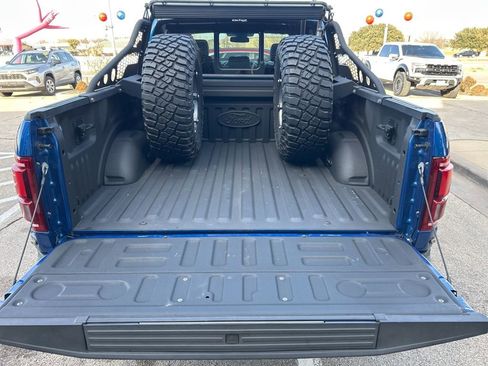 Used 2018 Ford F150 Raptor w/ Equipment Group 802A Luxury image 23