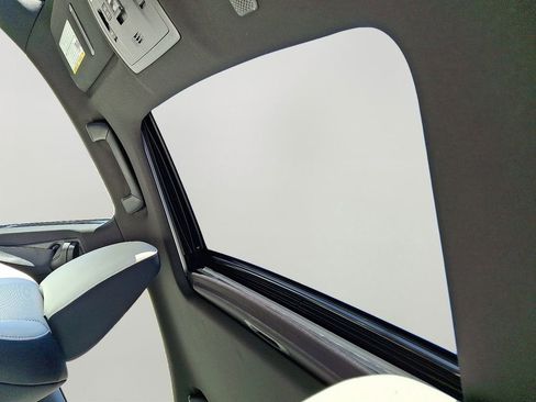 Used 2025 Lexus IS 350 F Sport image 15