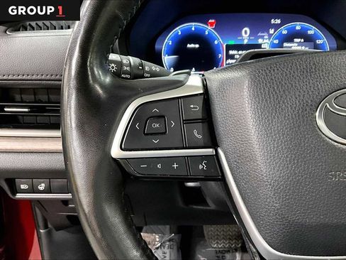 Certified 2024 Toyota Grand Highlander AWD image 24