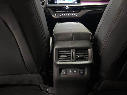 New 2026 Nissan Murano Platinum w/ Cargo Package AWD/4WD image 29