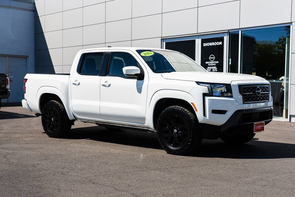 Used 2023 Nissan Frontier SV AWD/4WD image 1