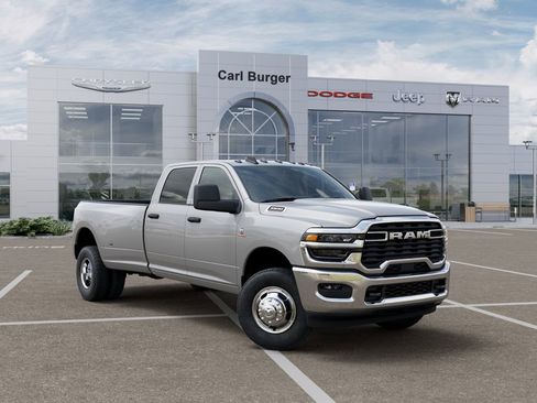 New 2026 RAM 3500 Tradesman AWD/4WD image 5
