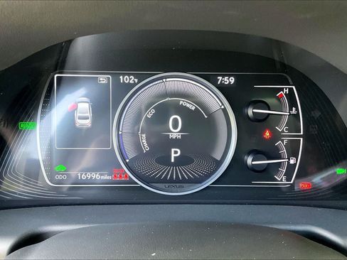 Used 2024 Lexus ES 300h Ultra Luxury w/ Accessory Package (Z2) FWD image 23