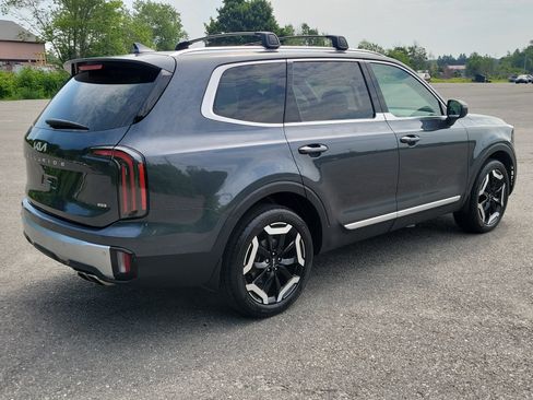 Used 2024 Kia Telluride EX w/ EX Captain's Chair Package AWD/4WD image 5